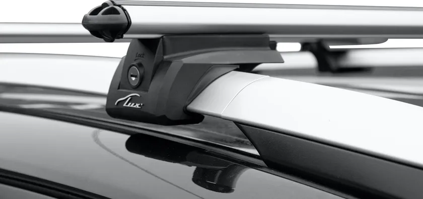 Багажник на рейлинги LUX Элегант для Skoda Yeti 2009-2020 (Аэро-классик дуги шириной 53 мм)