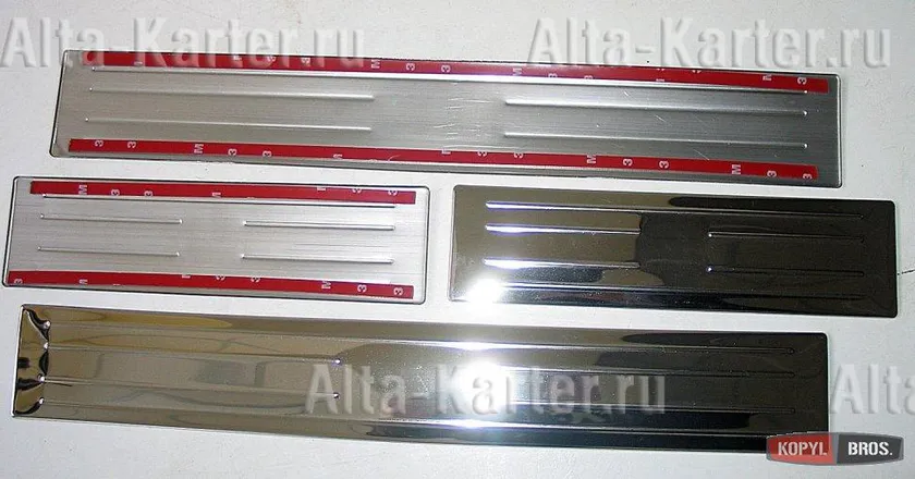 Накладки Alvi-Style  на внутренние пороги для  Nissan Teana 2013-2020