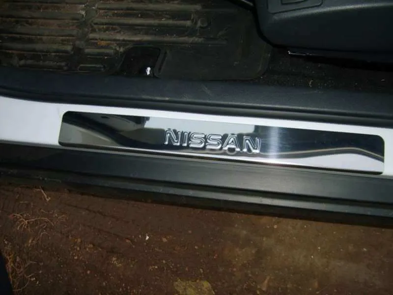 Накладки Ладья на внутренние пороги для Nissan Almera N16 2000-2006