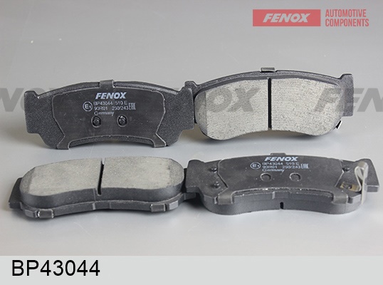 Колодки тормозные, дисковые задние HYUNDAI H-1, SANTA FE Fenox BP43044