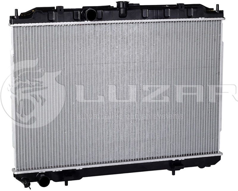 Радиатор охлаждения NISSAN X-TRAIL Luzar LRC 14H8