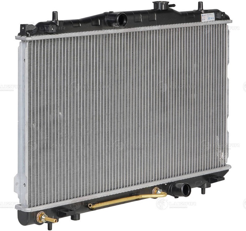 Радиатор охлаждения Kia Cerato Luzar LRC 0806