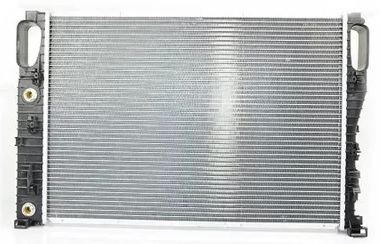Радиатор охлаждения MERCEDES CLS BSG BSG 60-520-039