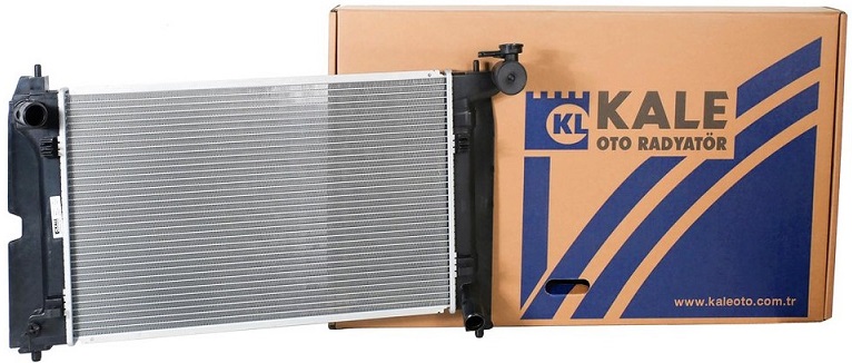 Радиатор охлаждения TOYOTA Avensis Kale 366900