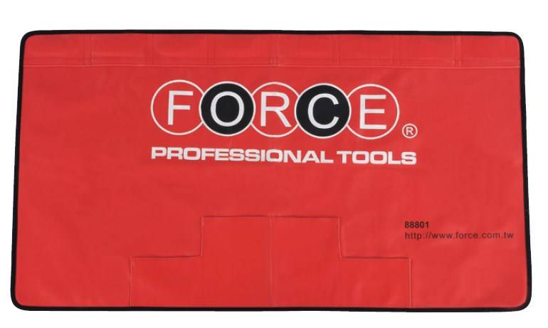 Накидка защитная Force 88801 магнитная с карманом (1100х560 мм)