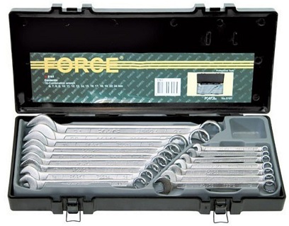 Набор комбинированных ключей Force 5161, 6-24 мм, 16 предметов