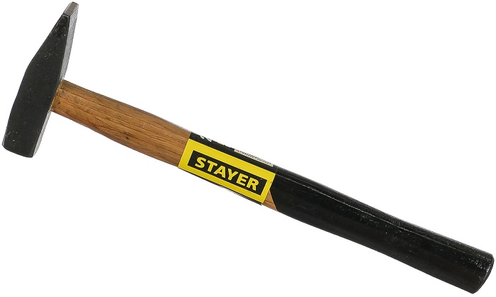 Молоток слесарный STAYER MASTER кованый с деревянной рукояткой 2002-02 (200 г)