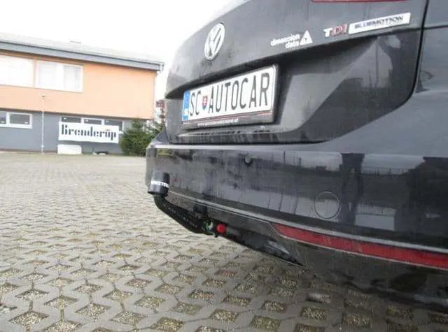 Фаркоп Westfalia для Volkswagen Passat CC седан, универсал 2012-2020