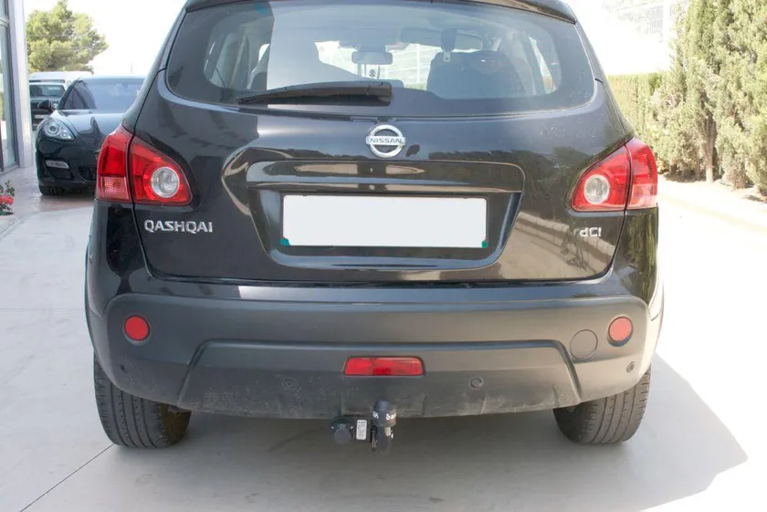 Фаркоп Aragon для Nissan Qashqai I 2007-2013