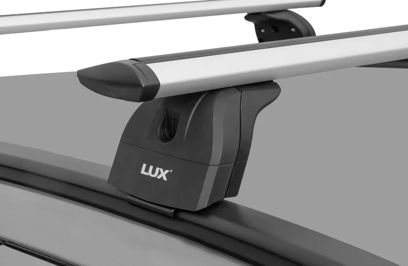 Багажник на интегрированные рейлинги LUX для Cherry Tiggo 5 2017-2020 (Аэро-трэвэл дуги шириной 82 мм)