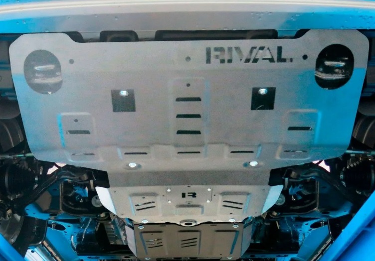 Защита алюминиевая Rival для РК Toyota Hilux VIII 2