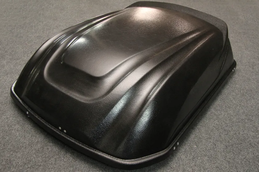 Автомобильный бокс Yuago Lite черный (250 л, 110х84х33 см)