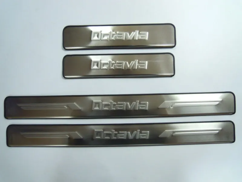 Накладки JMT на внутренние пороги (с логотипом) для Skoda Octavia II 2009-2013