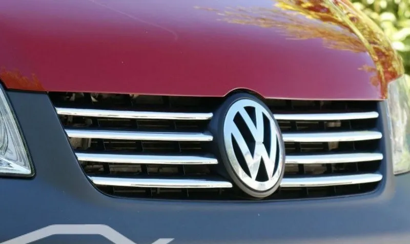 Накладка Croni на решетку радиатора для Volkswagen T5 Transporter рестайлинг 2010-2015