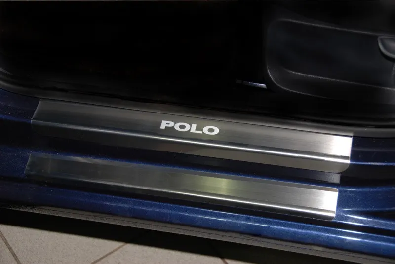 Накладки Alu-Frost на внутренние пороги (с надписью) для Volkswagen Polo V хэтчбек 5-дв