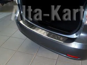 Накладка Avisa на задний бампер для Volkswagen Golf V 5-дв