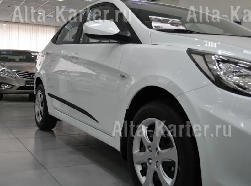 Молдинги Armster на двери для Hyundai Solaris 2010-2015