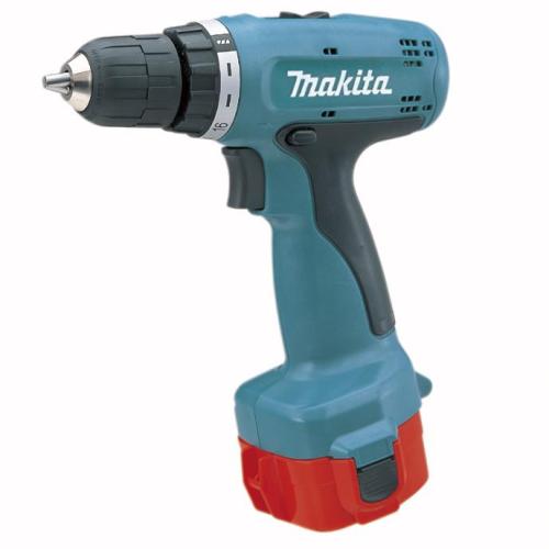 Аккумуляторная дрель-шуруповерт Makita 6281DWAE