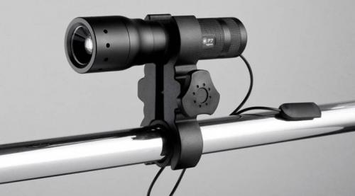 Фонарь ручной Led Lenser P7.2N 1200 черный лам.:светодиод. 320lx AAAx4