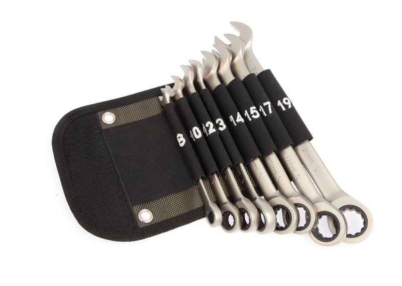 Набор ключей трещоточных комбинированных Дело Техники 515085, 8 штук, в фирменной сумке